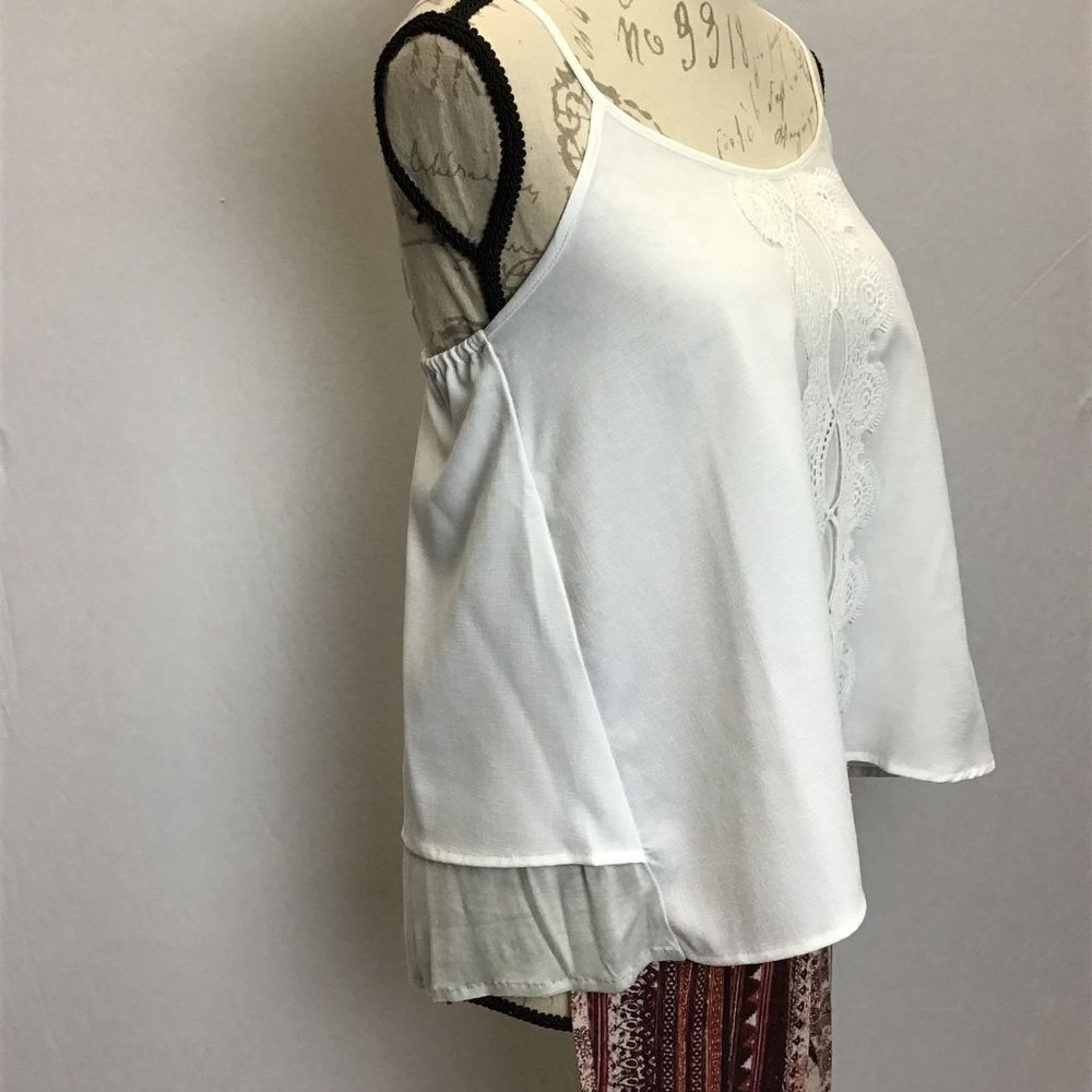Embroidered Layered Tank - Picture 2 of 9